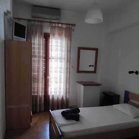 Genius * Skiathos by